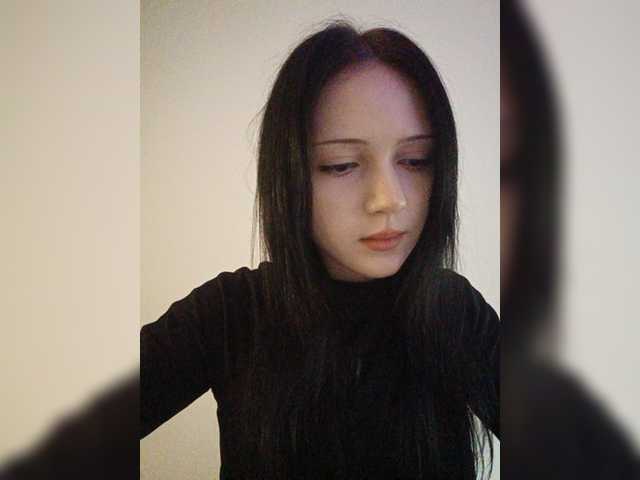 KRISTARI live cam on BongaCams