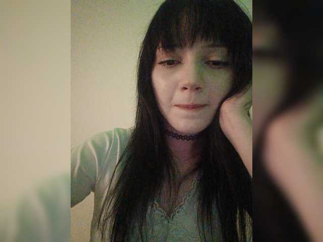 KRISTARI live cam on BongaCams