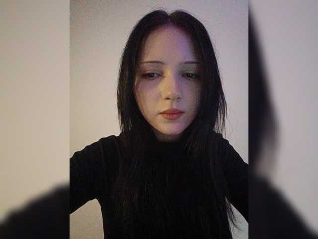 KRISTARI live webcam show