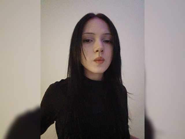 KRISTARI live cam on BongaCams