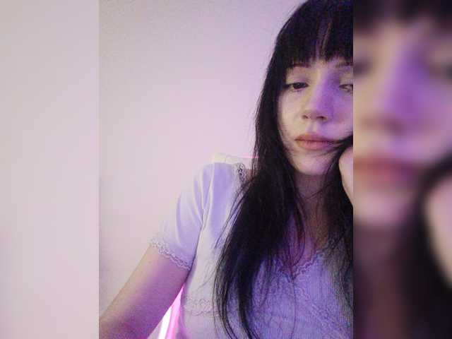 KRISTARI live cam on BongaCams