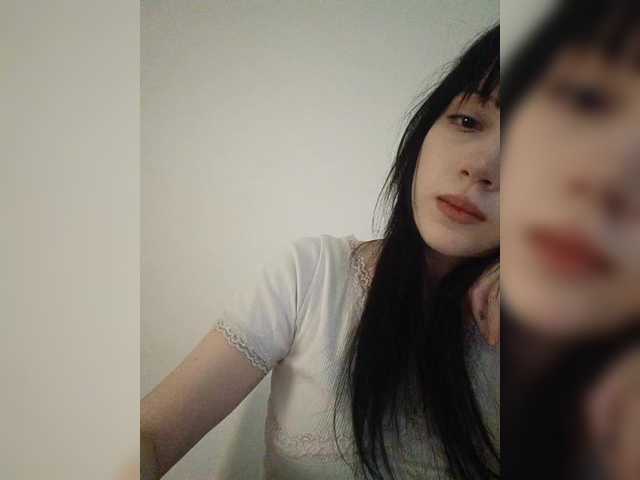 KRISTARI live cam on BongaCams