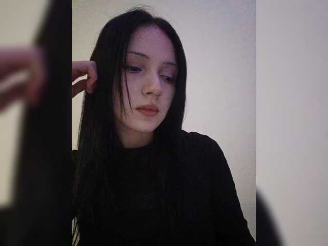 KRISTARI live cam on BongaCams