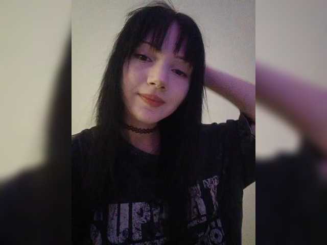 KRISTARI live cam on BongaCams