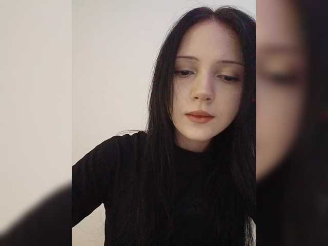 KRISTARI live webcam show