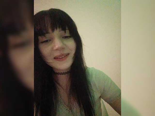 KRISTARI live webcam show