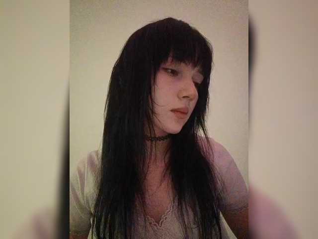 KRISTARI live cam on BongaCams