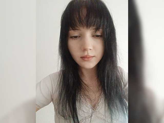 KRISTARI live webcam show
