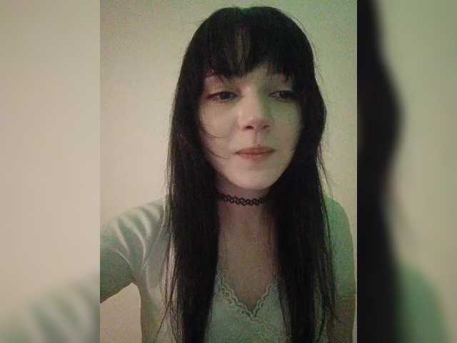 KRISTARI live cam on BongaCams