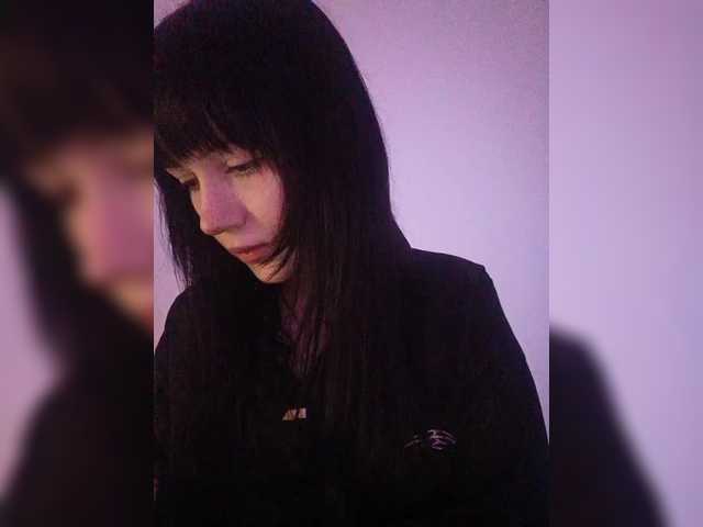 KRISTARI live cam on BongaCams