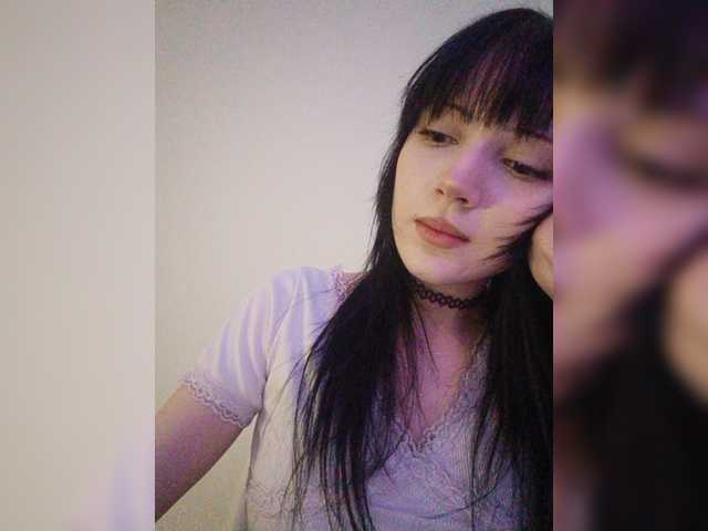KRISTARI live cam on BongaCams