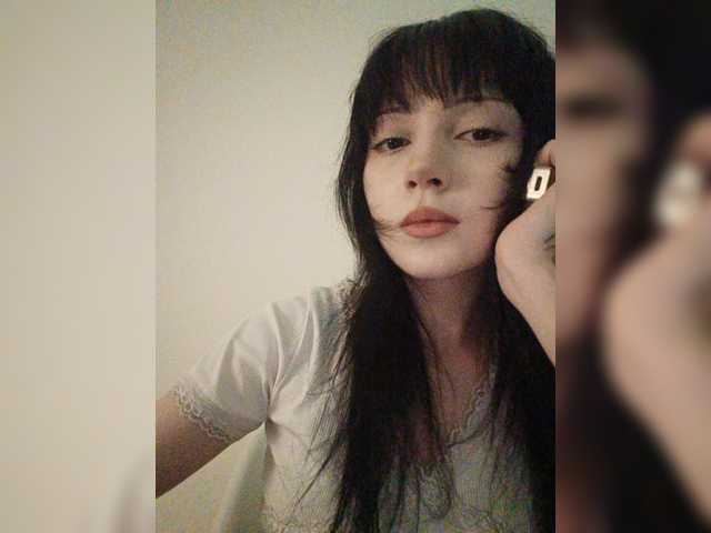 KRISTARI live cam on BongaCams