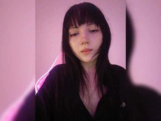 KRISTARI live cam on BongaCams