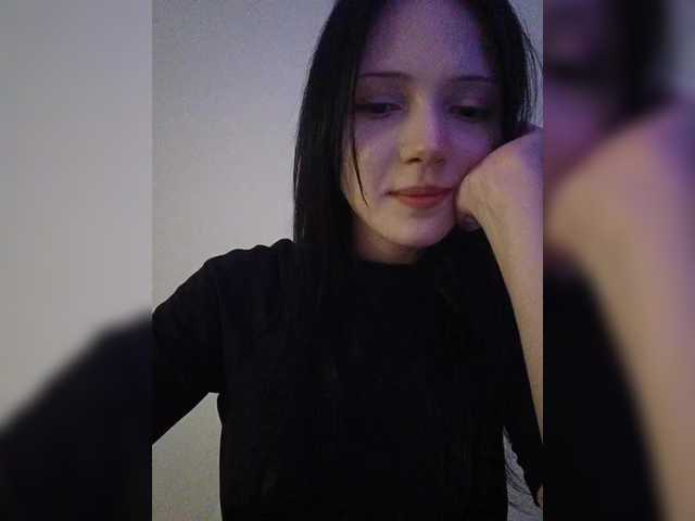 KRISTARI live cam on BongaCams