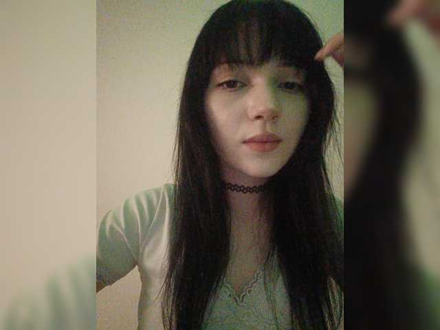 KRISTARI live cam on BongaCams