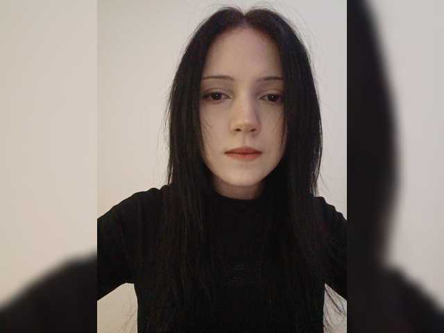 KRISTARI live cam on BongaCams