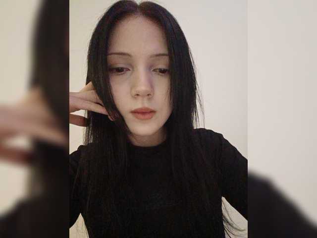 KRISTARI live webcam show