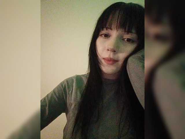 KRISTARI live cam on BongaCams