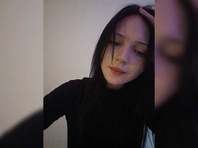 KRISTARI live webcam show
