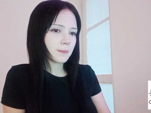 KRISTARI live cam on BongaCams