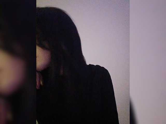 KRISTARI live webcam show