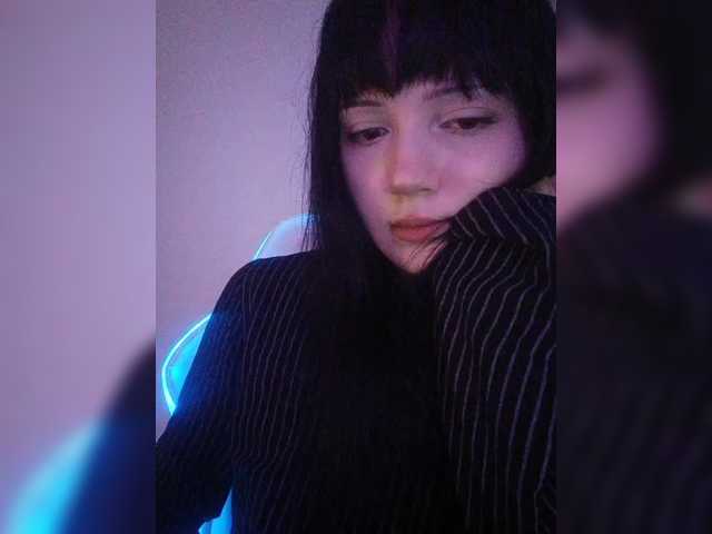 KRISTARI live cam on BongaCams