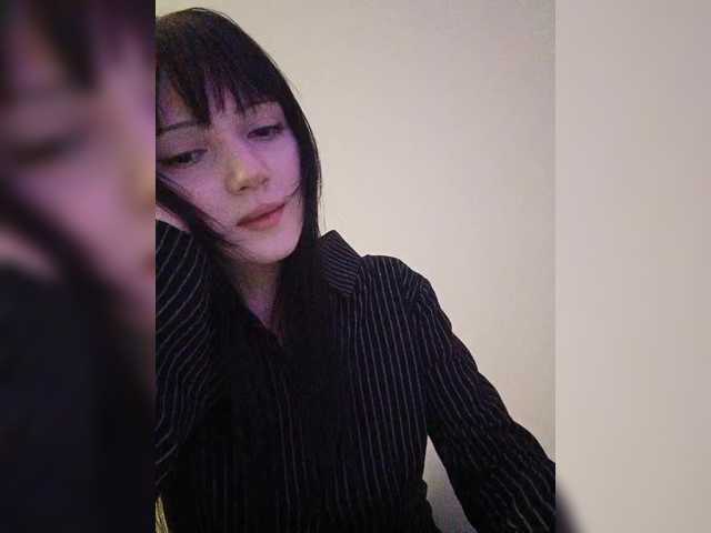 KRISTARI live cam on BongaCams