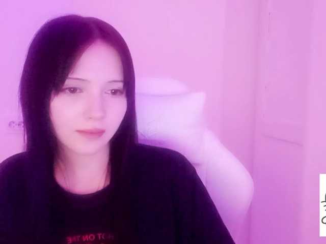 KRISTARI live cam on BongaCams