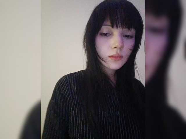 KRISTARI live cam on BongaCams