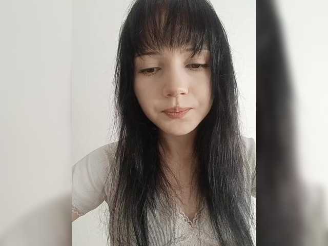 KRISTARI live cam on BongaCams