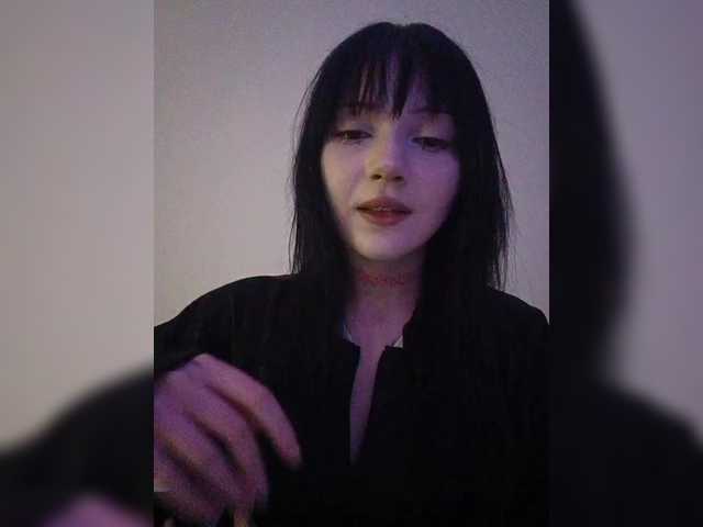 KRISTARI live cam on BongaCams