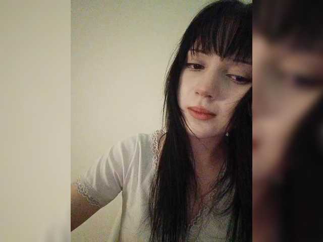 KRISTARI live cam on BongaCams