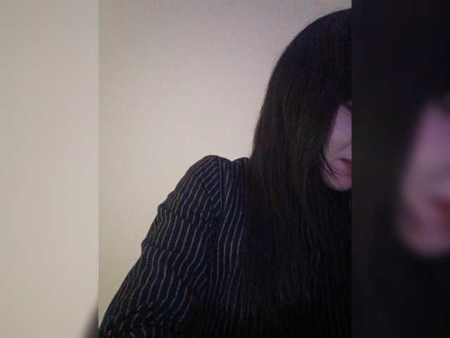 KRISTARI live cam on BongaCams