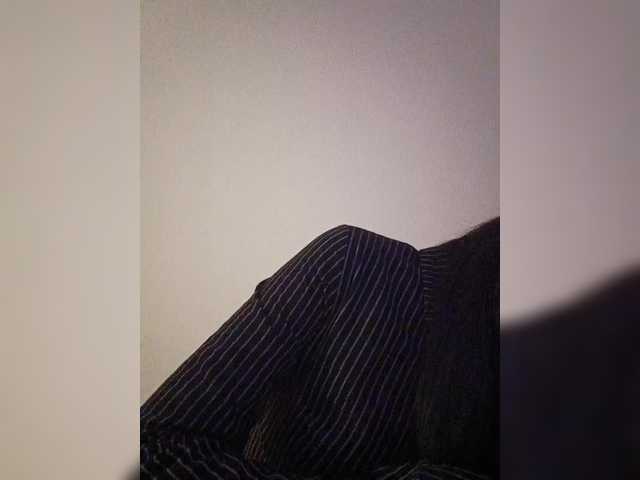 KRISTARI live cam on BongaCams