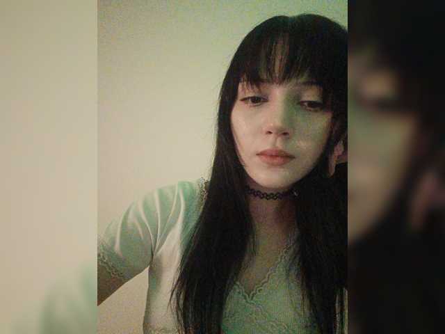 KRISTARI live cam on BongaCams