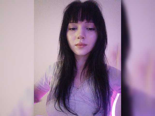 KRISTARI live cam on BongaCams