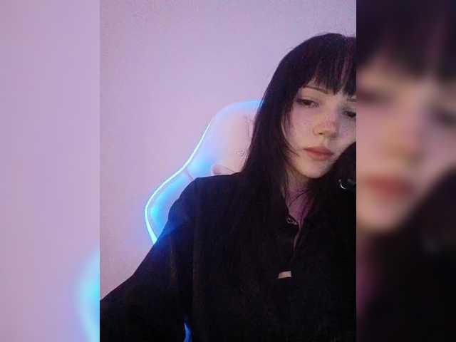 KRISTARI live cam on BongaCams