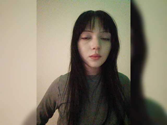 KRISTARI live cam on BongaCams