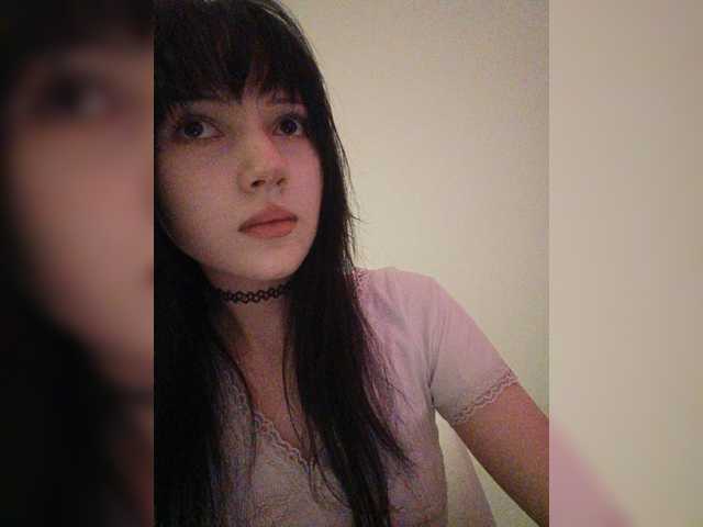KRISTARI live cam on BongaCams