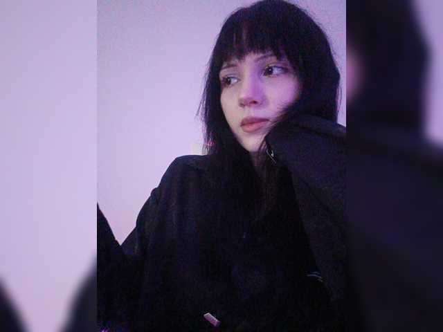 KRISTARI live cam on BongaCams