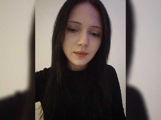 KRISTARI live cam on BongaCams