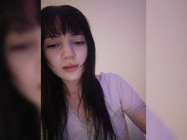 KRISTARI live webcam show