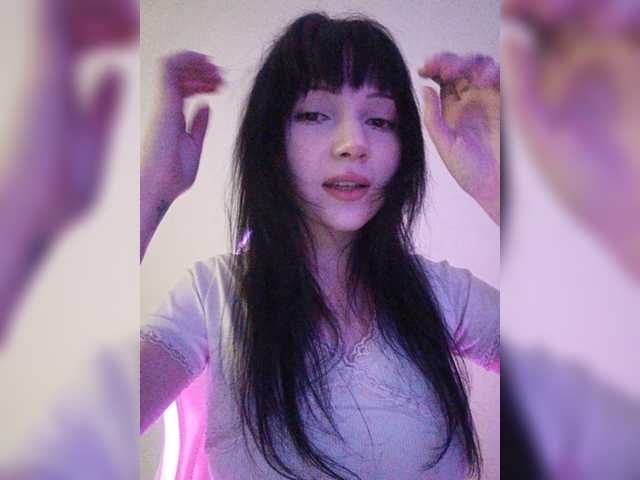 KRISTARI live cam on BongaCams