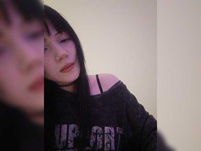 KRISTARI live cam on BongaCams