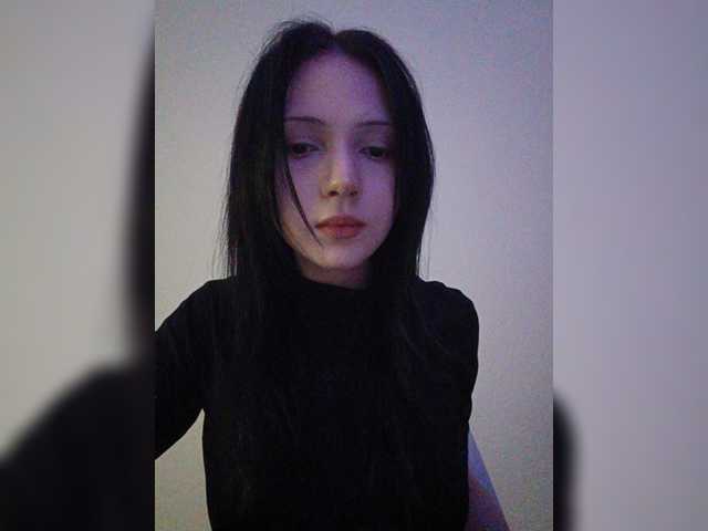 KRISTARI live cam on BongaCams