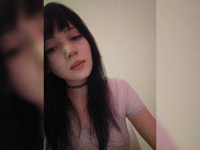 KRISTARI live webcam show