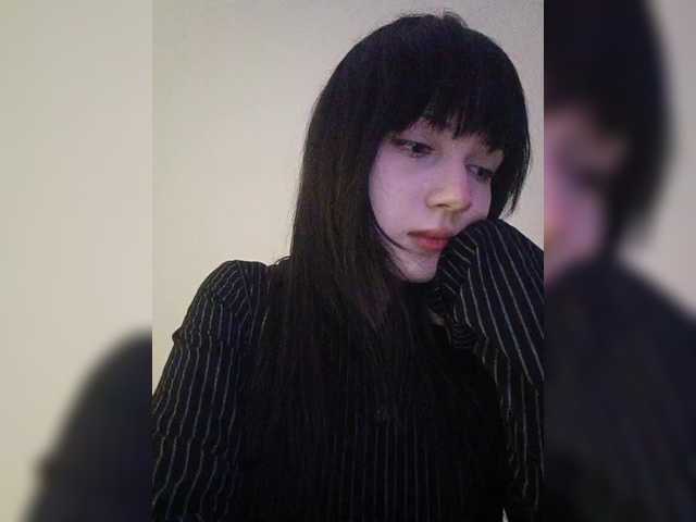 KRISTARI live cam on BongaCams