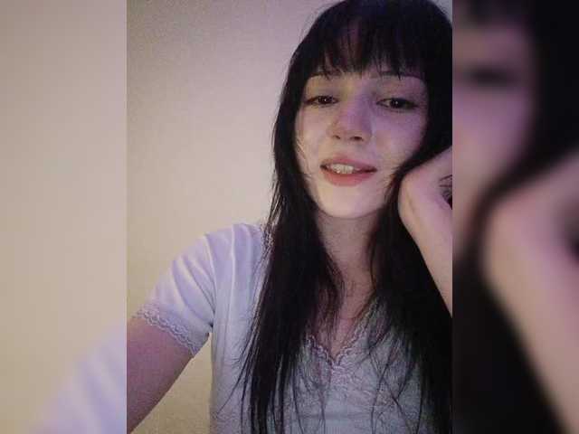 KRISTARI live cam on BongaCams