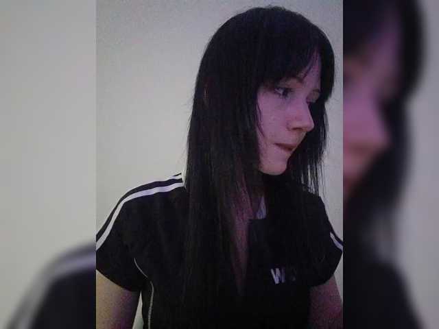 KRISTARI live cam on BongaCams
