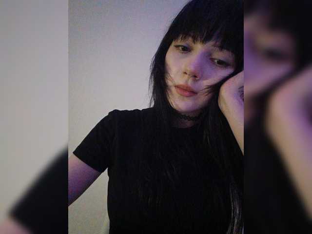 KRISTARI live cam on BongaCams